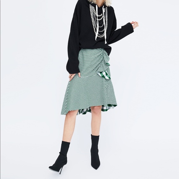 ⭐️⭐️Sale!! Zara Midi Asymmetric Skirt **Host Pic** - Picture 2 of 8